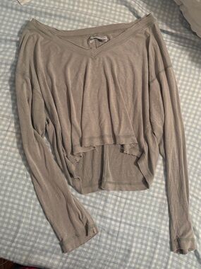 Urban Outfitters Soft light grey/green V-Neck Long Sleeve Top